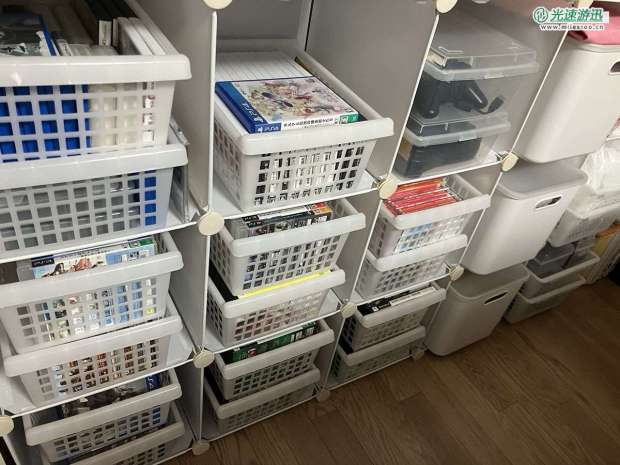 38岁大龄女玩家晒自己秘密收藏 没有化妆品全是游戏